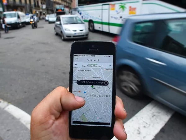 It is easy to get a car ride from Uber or Grab when you get drunk call uber