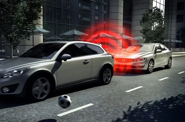 The braking components of the EBS reduce the build-up times and response in brake cylinders What is EBS