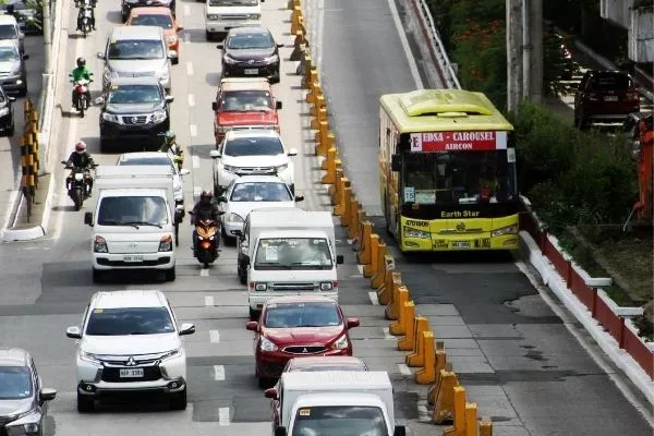 EDSA bus lane 1
