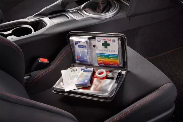 car emergency kit