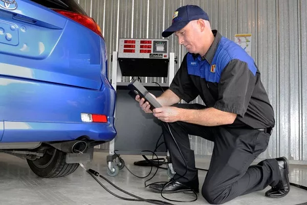 Man performing the emission test