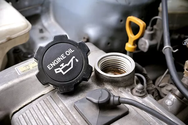 Engine oil cap