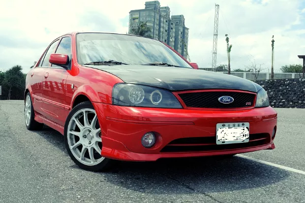 Ford Lynx RS on the Road