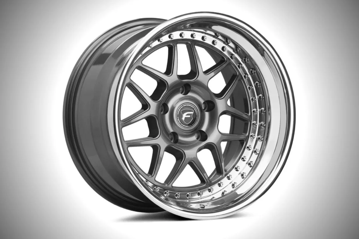 A picture of a multi-piece Forge Star wheel