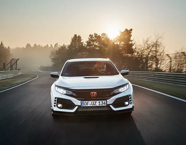 New drivers find it easier to drive an FWD car Easy to drive a FWD car