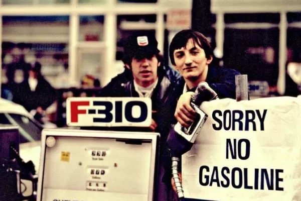 Fuel pumps ran dry as a result of the embargo Station Attendants with No Fuel Signs