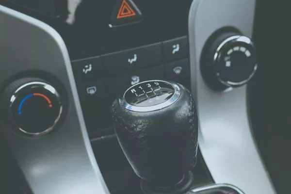 Gear shift