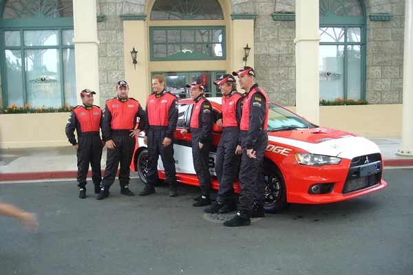 Find a group of people with the same interests as you group of professional car driver