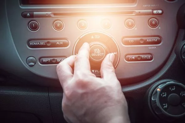 Sometime in the 2010s, there were automakers who were believed to commit to removing the AM/FM radios from their units Car radio