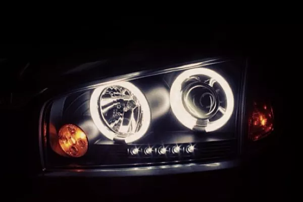 There are three types of headlight bulbs that are installed in headlights car headlights