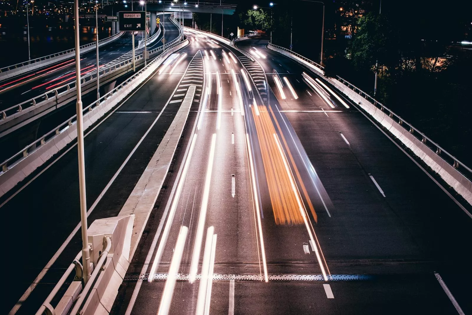 ACC makes your journeys safer Road at night