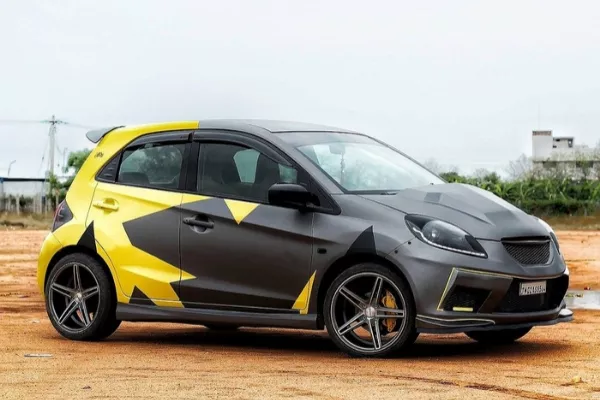 An aggressive looking Brio