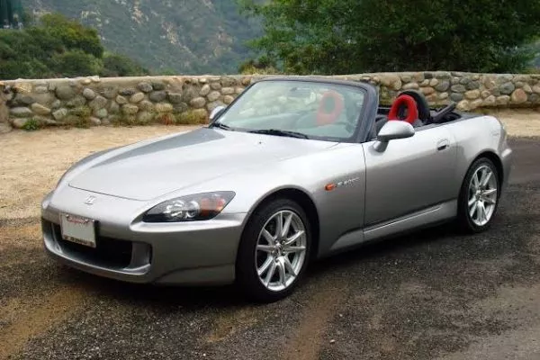 A picture of the Honda S2000