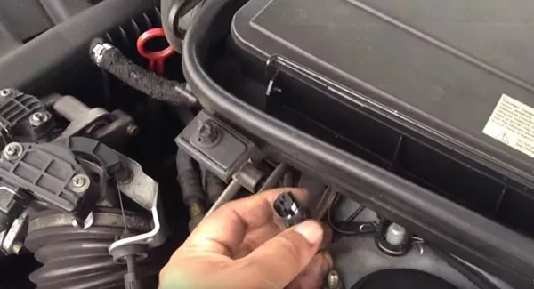 hood latch connection