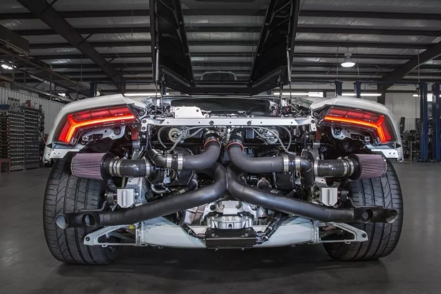 A picture of a twin-turbo Lamborghini Huracan