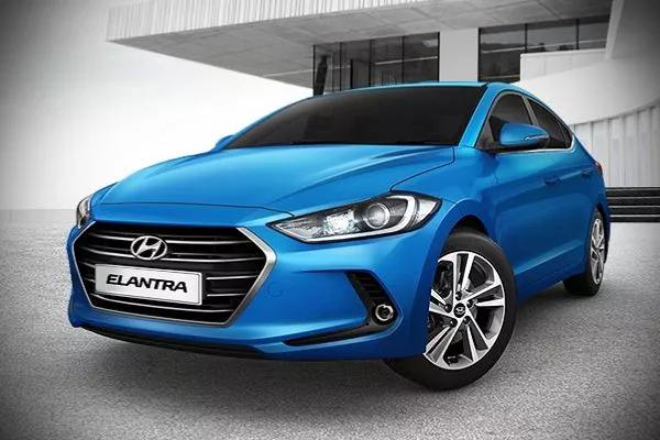 2020 Hyundai Elantra front profile shot