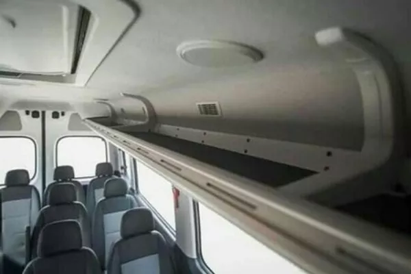 H350's overhead compartment