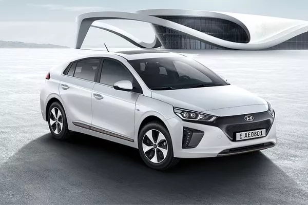 Hyundai Ioniq EV front view