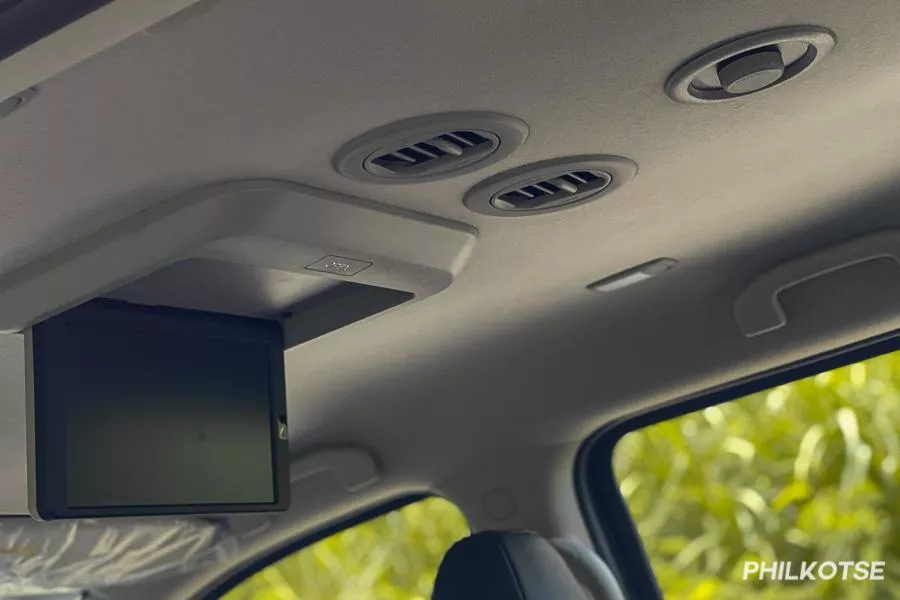 11-inch flip-down rear monitor 2022 Nissan Terra facelift flip-down rear monitor