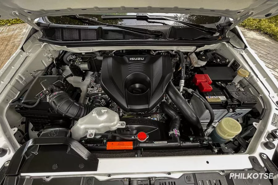 2022 Isuzu mu-X engine