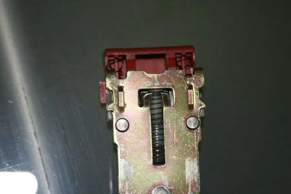 inside of the seatbelt buckle