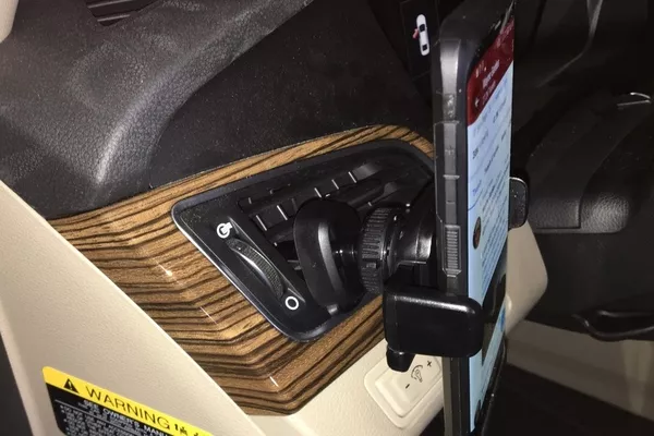 iOttie Easy One Touch Air Vent Mount