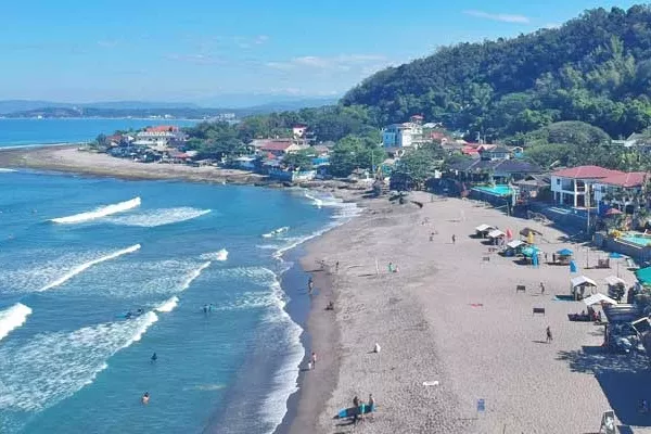 Is Elyu the new Boracay? | via Traveloka La Union Beach in San Fernando, Pangasinan