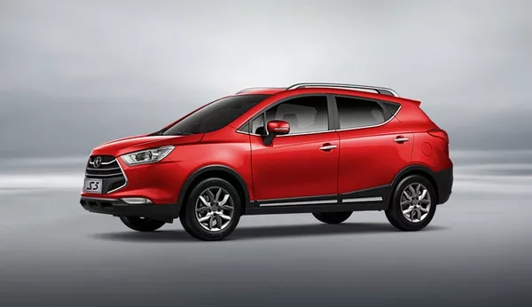 It's 940,000 SRP looks much better and comparable to more expensive options Jac s3 2018 exterior