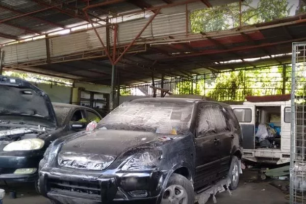 Aside from air AC repair, JPAT can also do car bodywork A picture of JPAT Car Aircon specialist Cavite