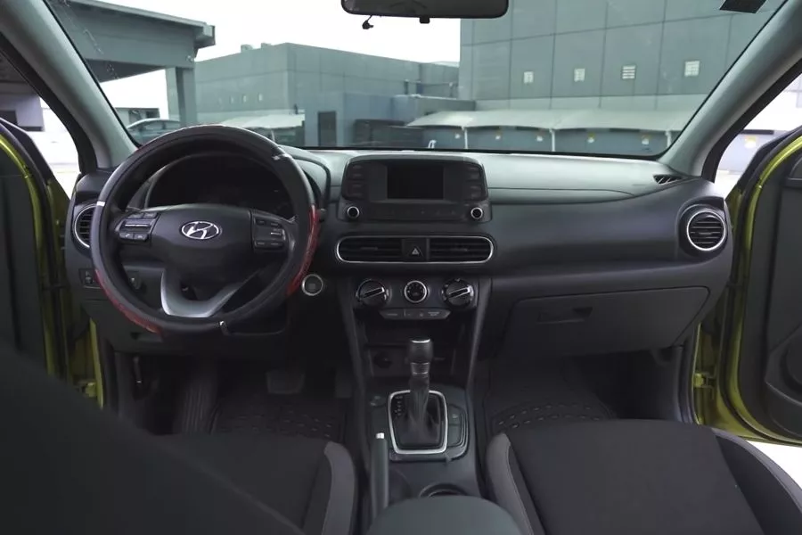 A picture of the interior of the Hyundai Kona