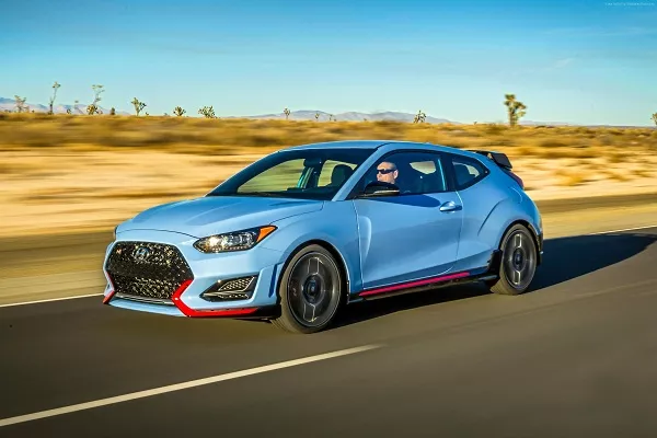 A picture of a 2020 Hyundai Veloster travelling on the road