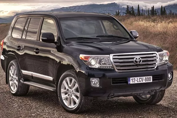 Toyota Landcruiser in its natural habitat