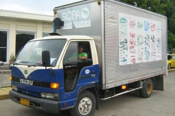 A picture of a light truck with a cargo van.