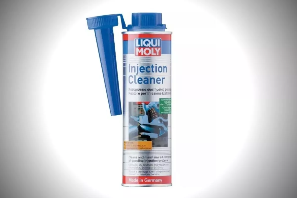 A picture of a can of fuel injector cleaning fluid