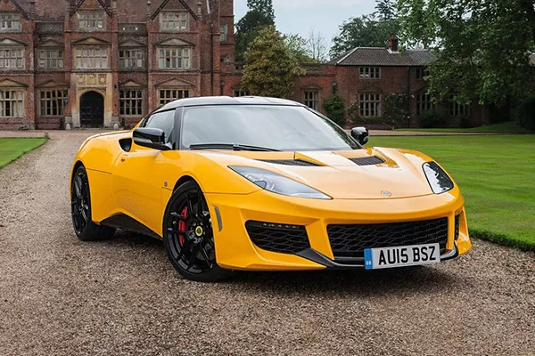 A picture of the Lotus Evora.
