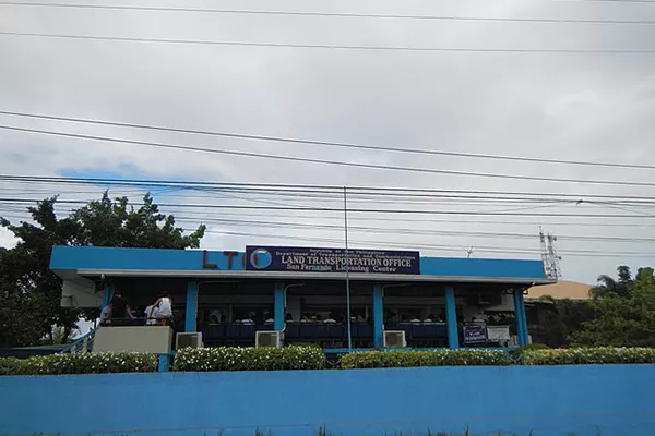 The LTO office in San Fernando A picture of the LTO office located in San Fernando