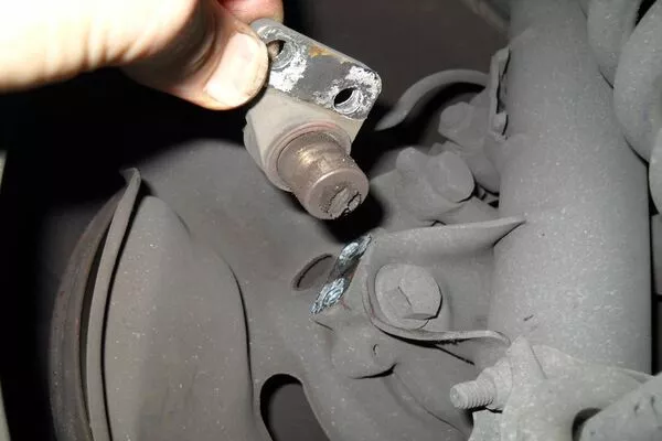 malfunctioning wheel sensor