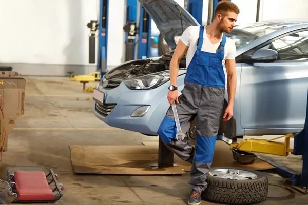 car mechanic