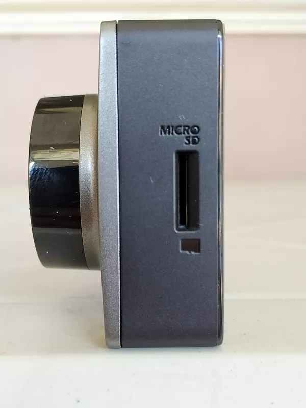 yi smart dash cam side view