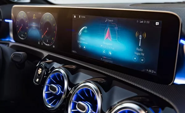 mercedes infotainment system