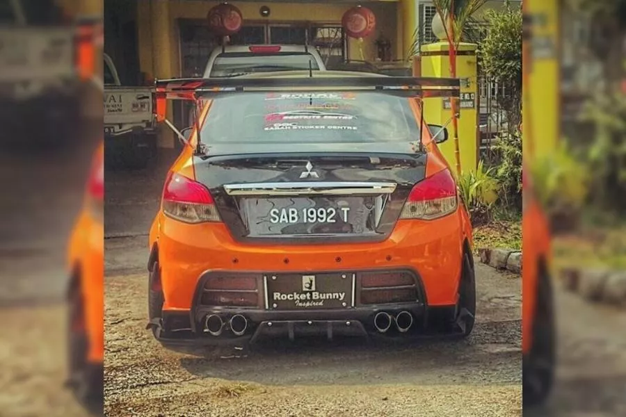 Mitsubishi Mirage G4 rear view