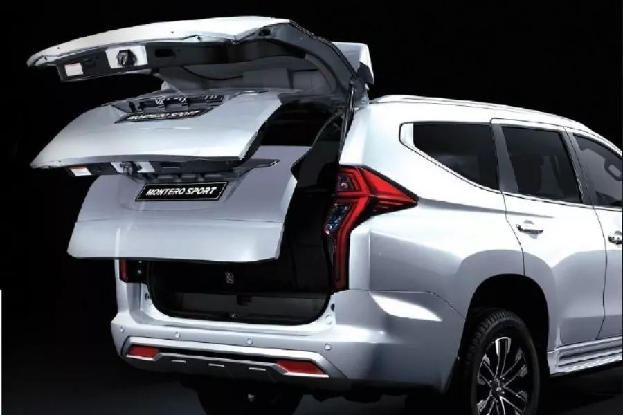 A picture of the Montero Sport's liftgate