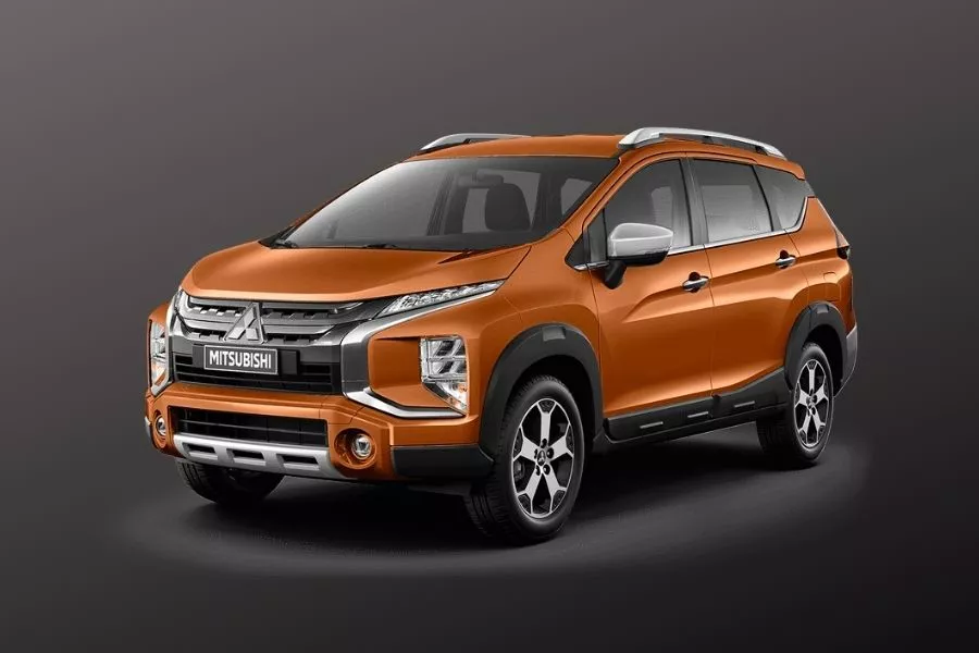 Mitsubishi Xpander Cross in Sunrise Orange