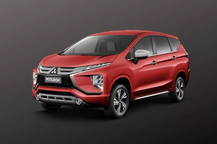 Mitsubishi Xpander in GLS Red Metallic