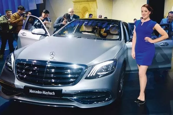 The application of the ACN along with other innovations is limited to new vehicles Mercedes Maybach with car model