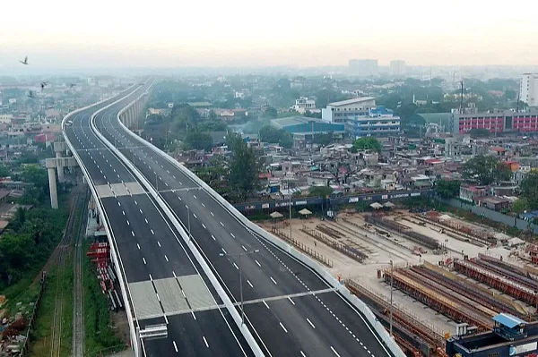 NLEX harbor link segment 10