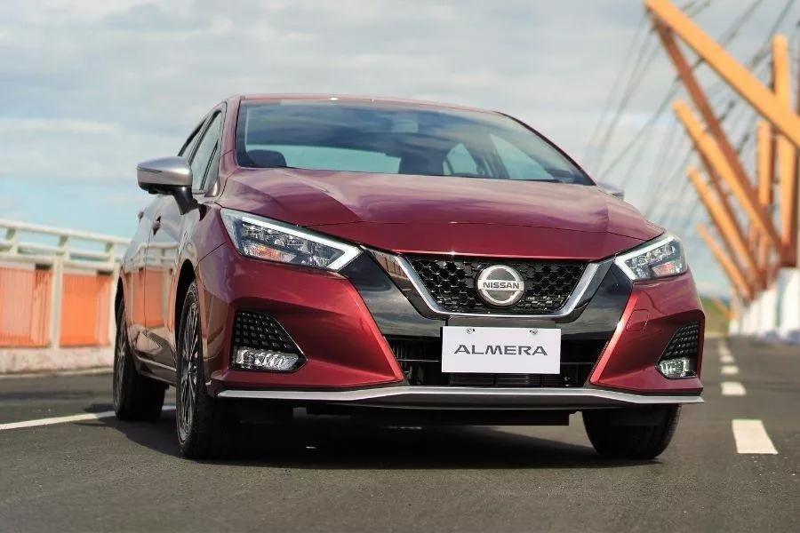Nissan Almera