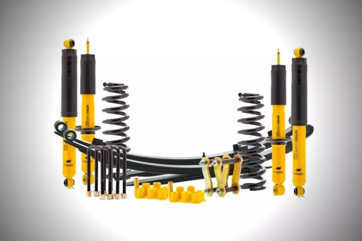 A picture of a suspension lift kit for the Mitsubishi Strada