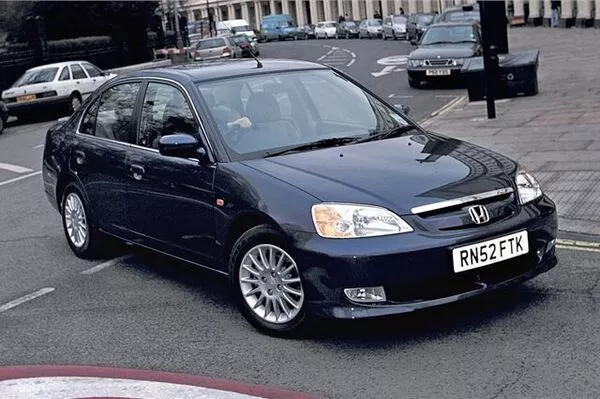 Parallel hybrid cars can be powered by either the electric motor, the engine, or both electric motor and engine hybrid Honda car