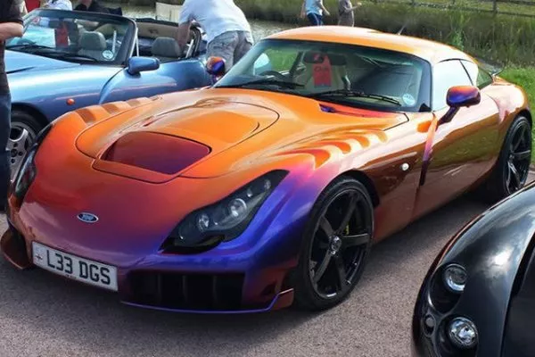 Example of a pearlescent paint job